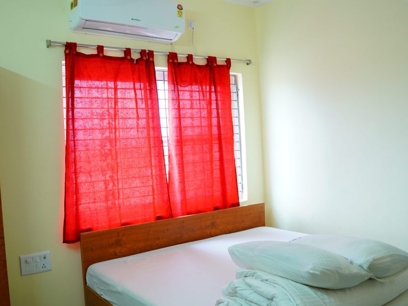 Deluxe A/C ROOM